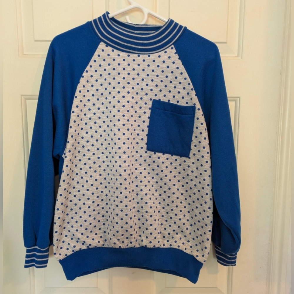 ❣️Vintage Gitano Polka Dot Varsity Sweatshirt, Size M 🌙